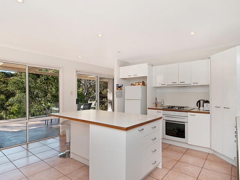 94 Blackbutt Street, Wyoming NSW 2250