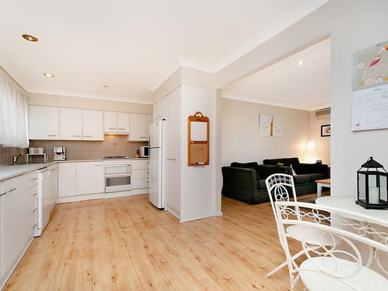 2 Colin Street, Saratoga NSW 2251