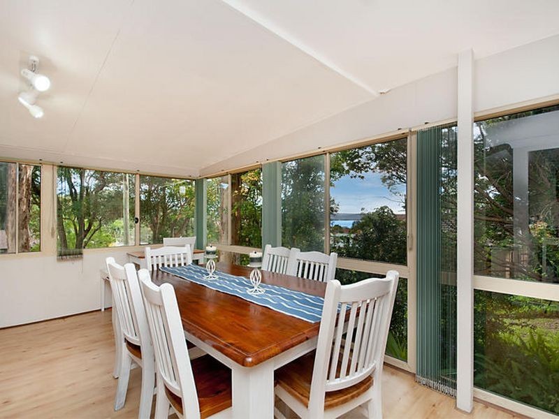 2 Colin Street, Saratoga NSW 2251