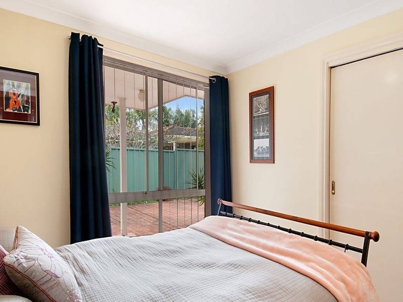 2/17 Gladys Manly Avenue, Kincumber NSW 2251