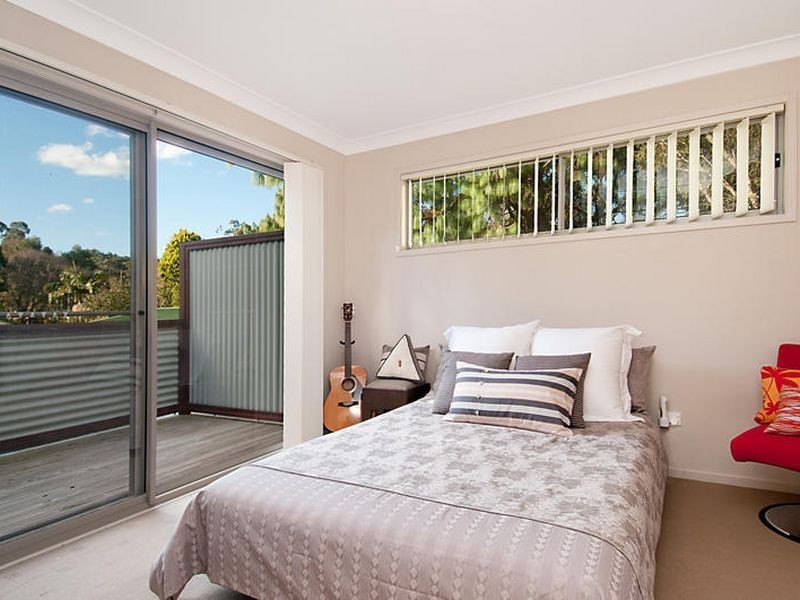 2/24 Pemell Street, Wyoming NSW 2250