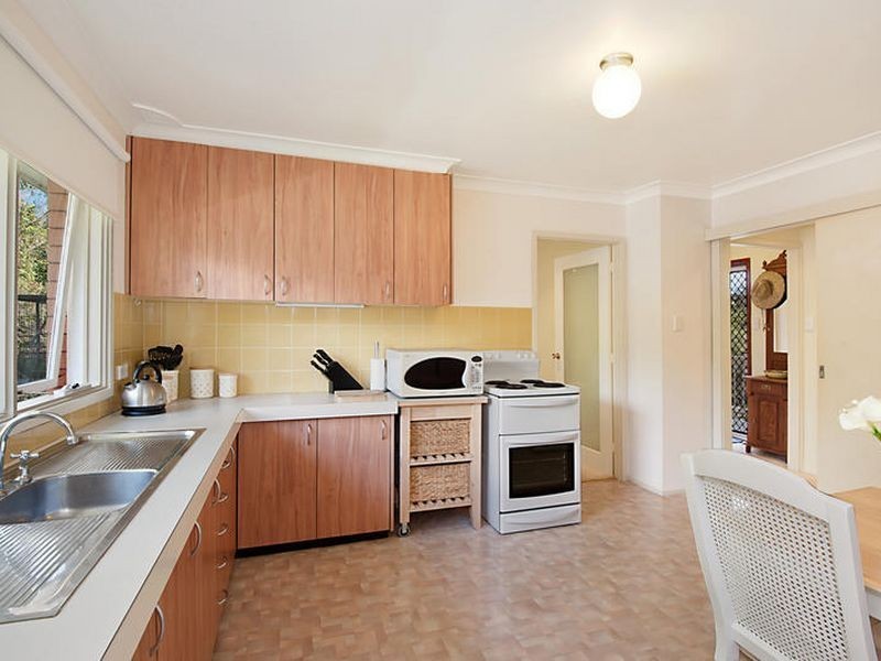 90 Hanlan Street North, Narara NSW 2250