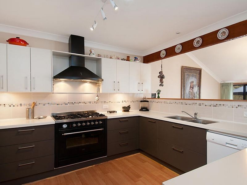 34 Holcombe Avenue, Narara NSW 2250