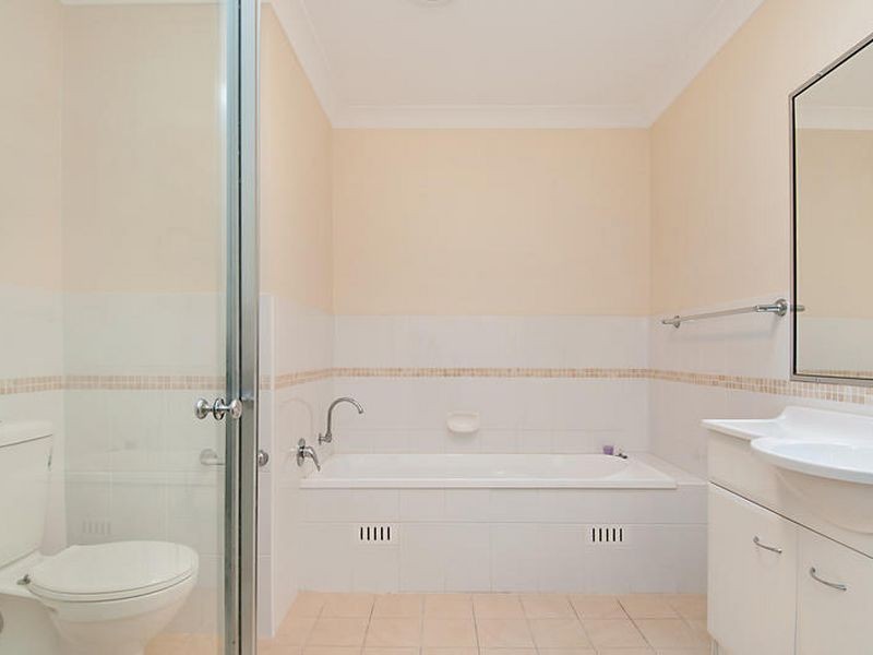 35/8-10 Jarrett Street, North Gosford NSW 2250