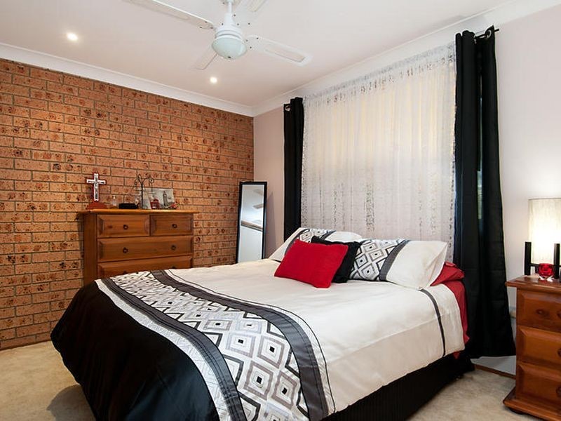 9/166 Albany Street, Point Frederick NSW 2250