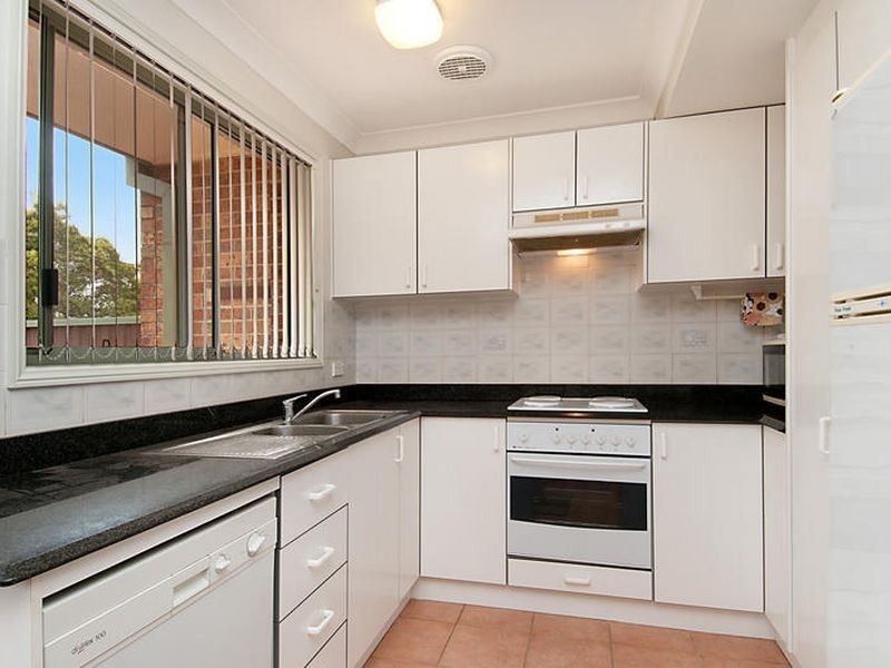 1/3-5 Henry Kendall Street, West Gosford NSW 2250