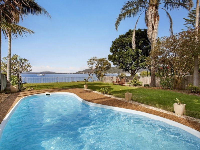 75 Victory Parade, Tascott NSW 2250