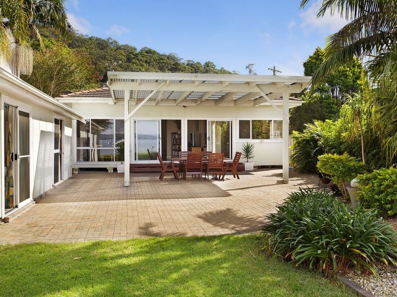 75 Victory Parade, Tascott NSW 2250