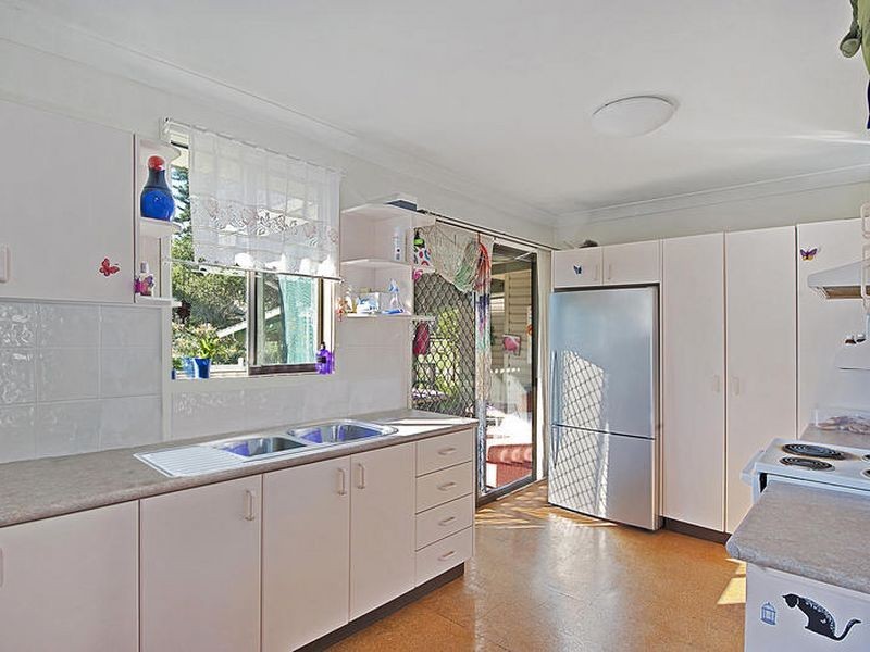 15 Newcastle Street, Springfield NSW 2250