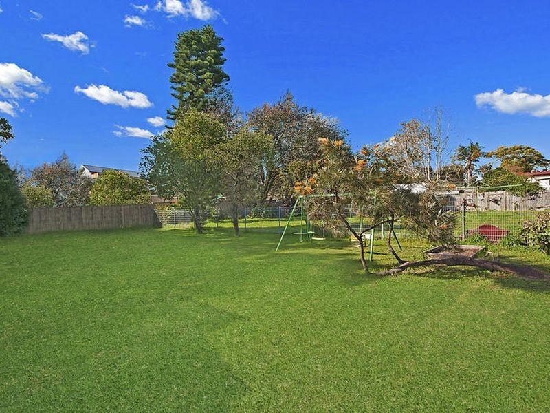 15 Newcastle Street, Springfield NSW 2250