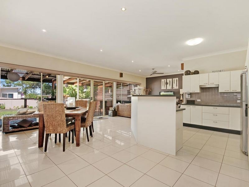 48 Maitland Road, Springfield NSW 2250