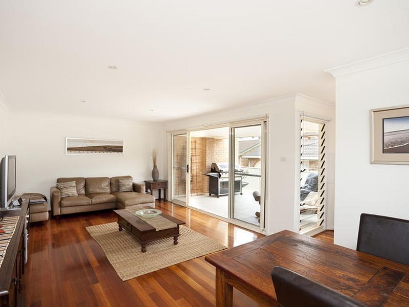 2/28 Boronia Street, East Gosford NSW 2250