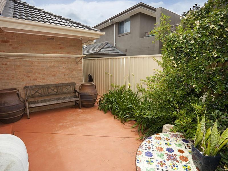 2/28 Boronia Street, East Gosford NSW 2250