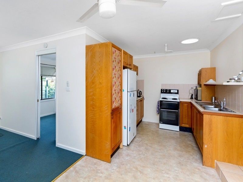 6 Melbourne Street, East Gosford NSW 2250