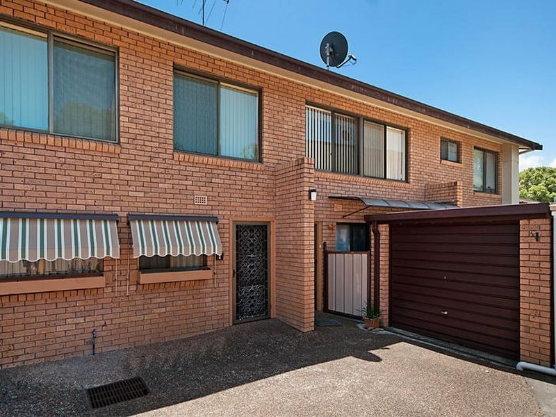 12/15 Lynn Avenue, Point Frederick NSW 2250