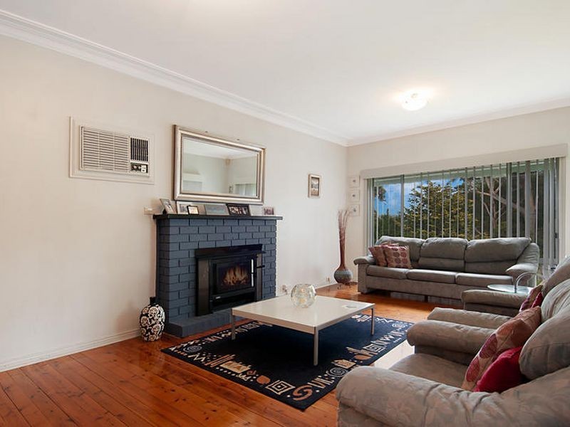 12 Meadow Road, Springfield NSW 2250