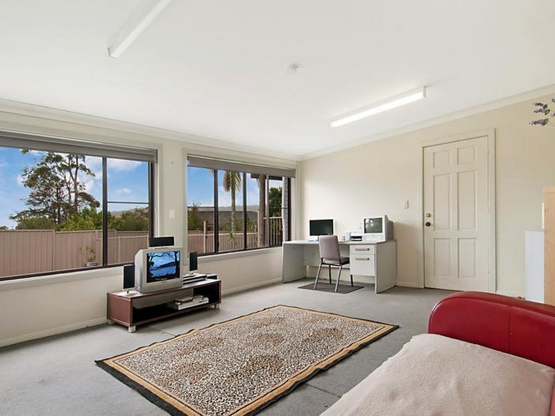 12 Meadow Road, Springfield NSW 2250