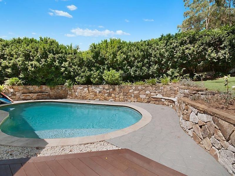 5 Rainbow Close, Lisarow NSW 2250