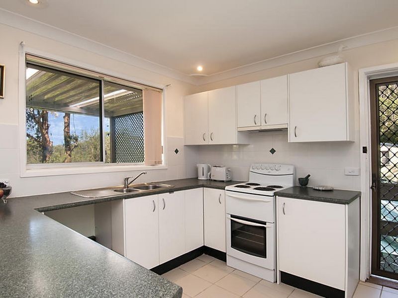 18 Alison Road, Springfield NSW 2250