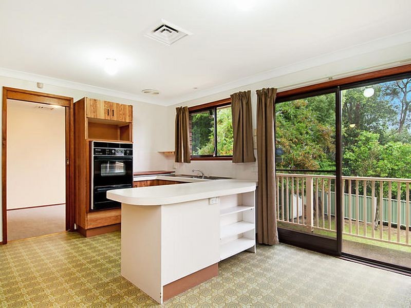 2 Heather Crescent, Wyoming NSW 2250