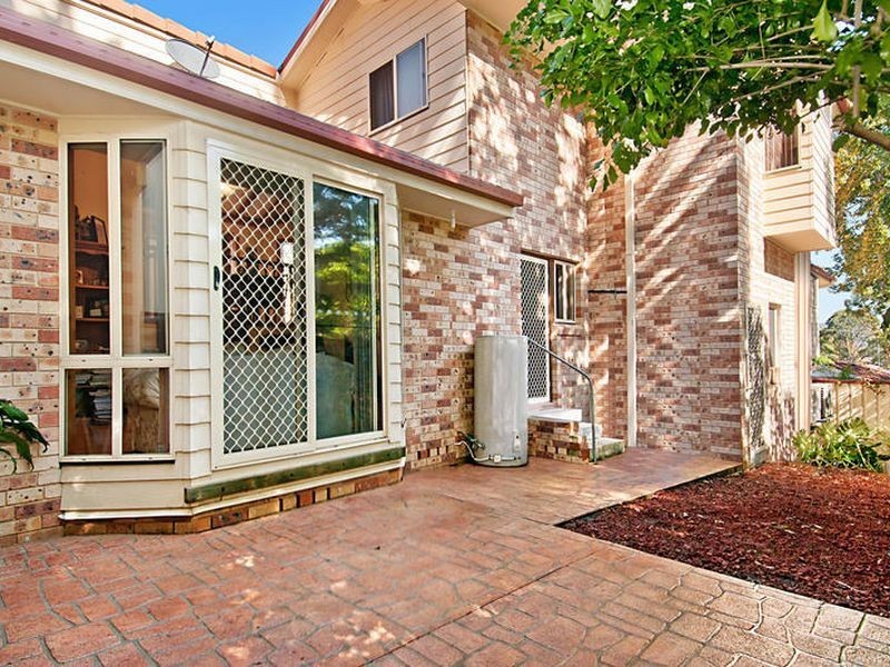 2/49 Frederick Street, East Gosford NSW 2250