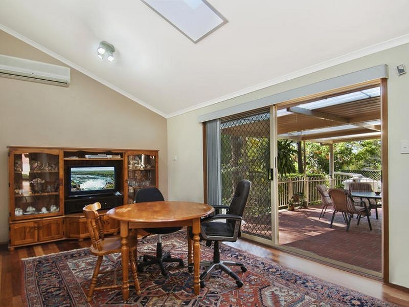 8 Tulip Street, Springfield NSW 2250