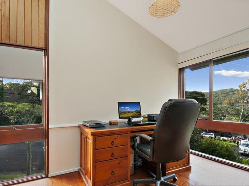 1 Woolard Road, Springfield NSW 2250