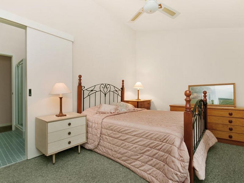 10 Tulip Street, Springfield NSW 2250