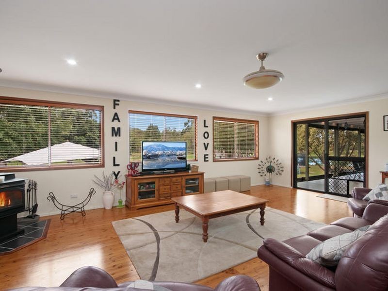 7 Hicks Lane, Tumbi Umbi NSW 2261