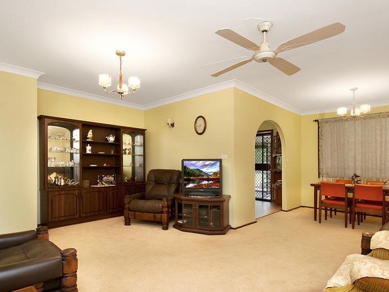 53 Bayline Drive, Point Clare NSW 2250