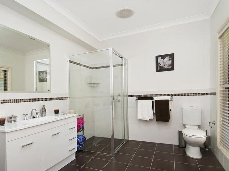 70 Robinia Parade, Springfield NSW 2250