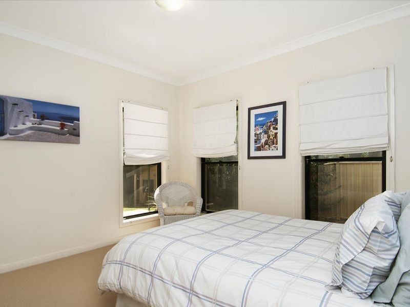 70 Robinia Parade, Springfield NSW 2250