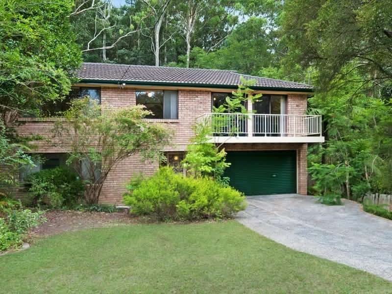 12 Heather Crescent, Wyoming NSW 2250