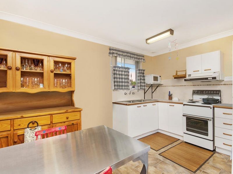 2/17 Frederick Street, East Gosford NSW 2250