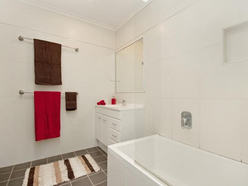 110 Wells Street, Springfield NSW 2250