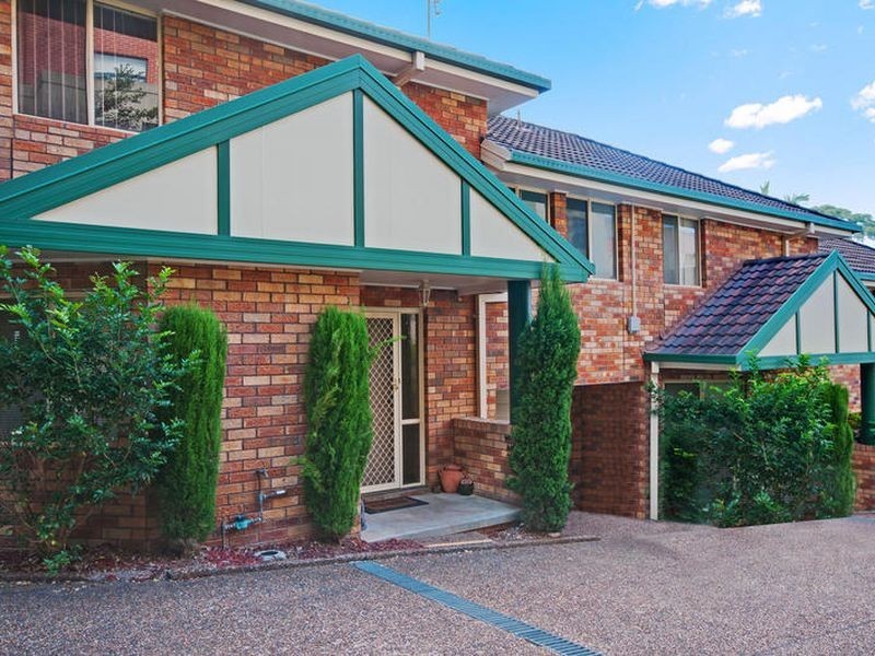 4/51 Henry Parry Drive, Gosford NSW 2250