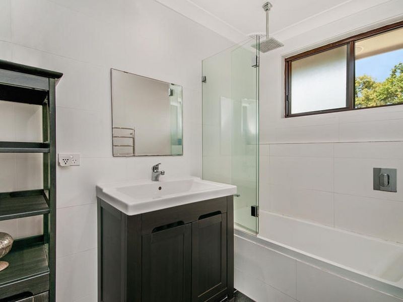 15 Spring Avenue, Springfield NSW 2250
