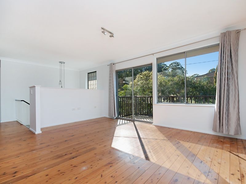 13 Lock Avenue, Springfield NSW 2250