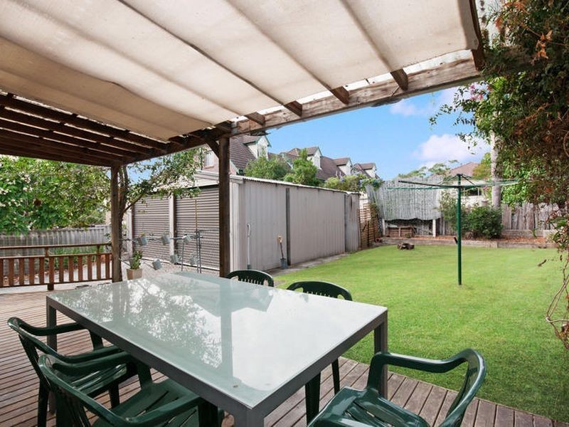 4 Auburn Street, Point Frederick NSW 2250