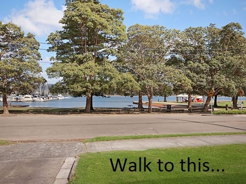 5/92 John Whiteway Drive, Gosford NSW 2250