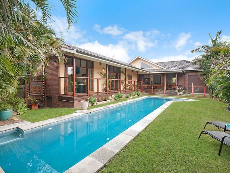 181 Albany Street, Point Frederick NSW 2250