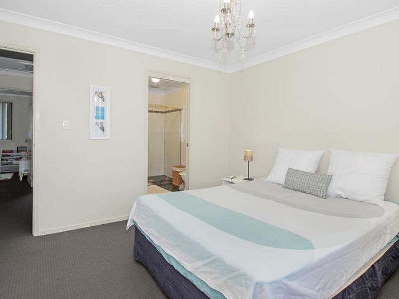 10/164 Albany Street, Point Frederick NSW 2250