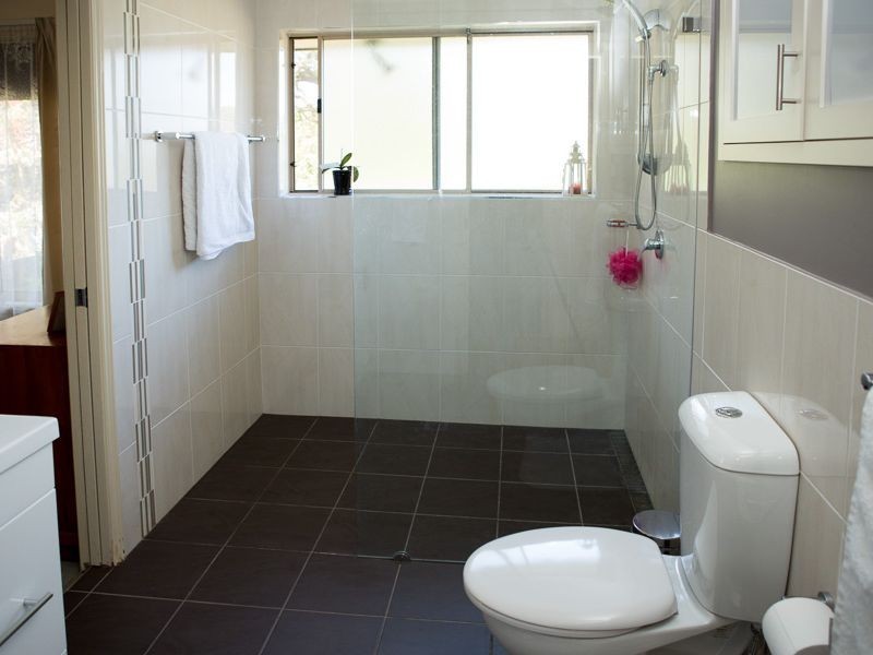 20B Railway Crescent, Lisarow NSW 2250