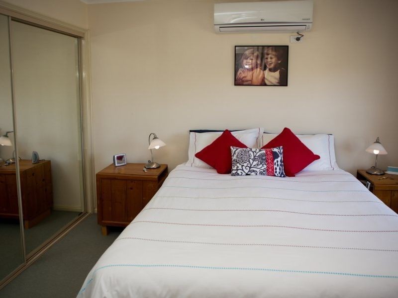 20B Railway Crescent, Lisarow NSW 2250