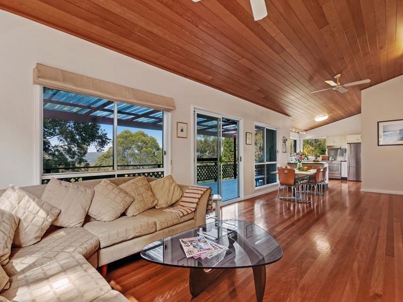 4J Gregory Street, Wyoming NSW 2250