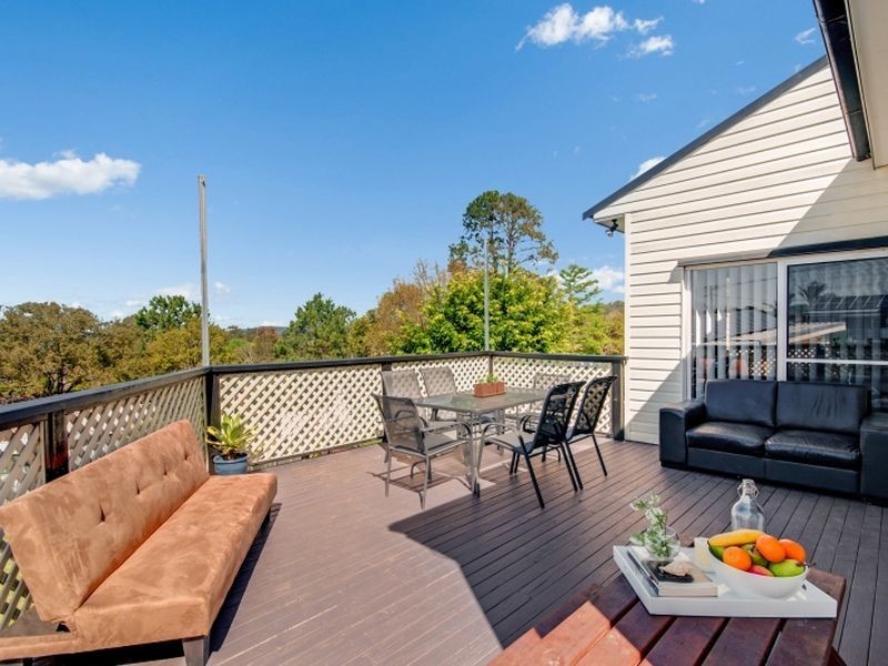 12 Headlam Parade, Springfield NSW 2250