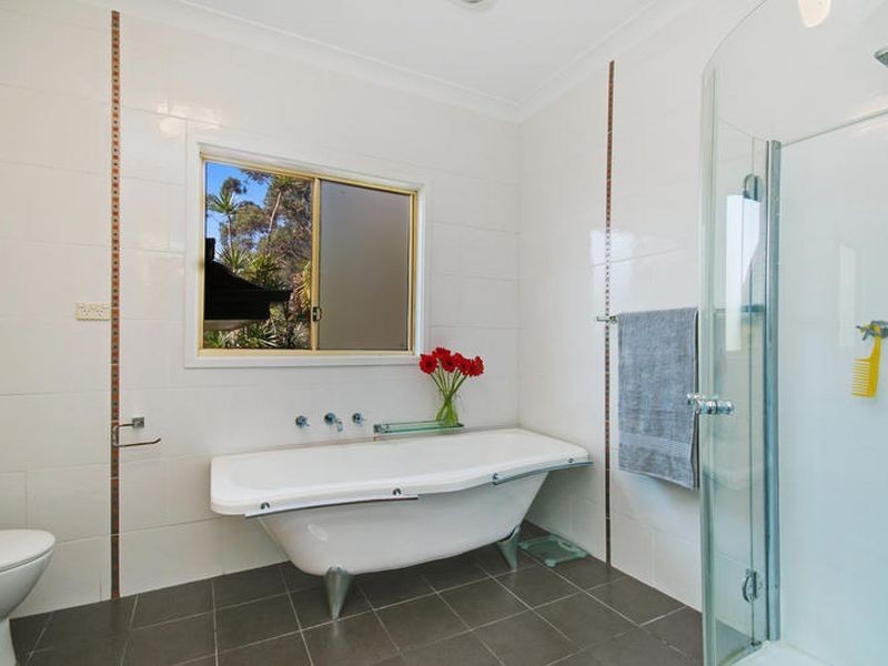 30 Green Plateau Road, Springfield NSW 2250