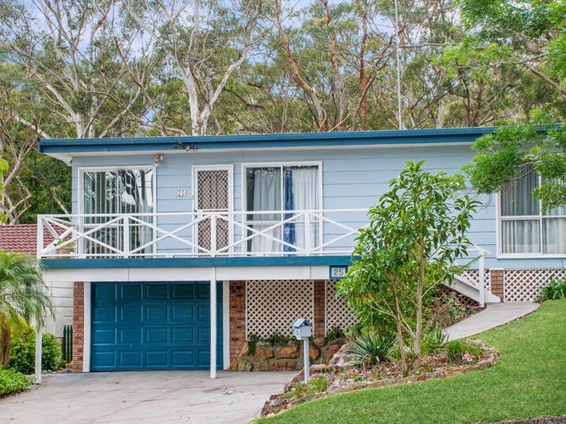 25 South Crescent, North Gosford NSW 2250