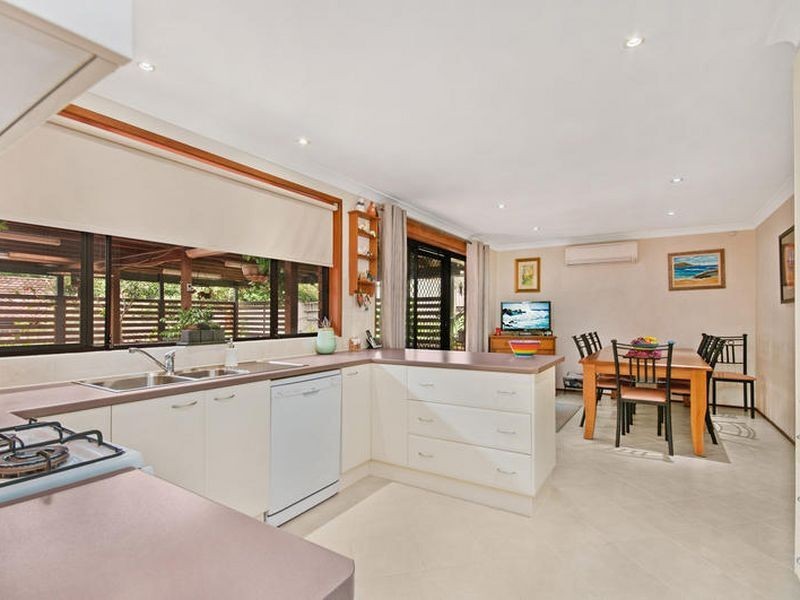 50 James Sea Drive, Green Point NSW 2251