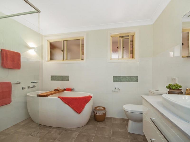 60 Blackbutt Street, Wyoming NSW 2250